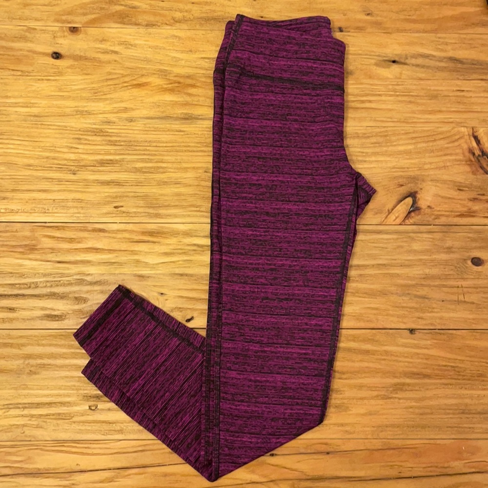 Women’s Small Vogo Athletica Yoga Pants